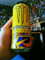 monster-the-doctor-limited-edition-can-jake-valentino-rossi-vr46s